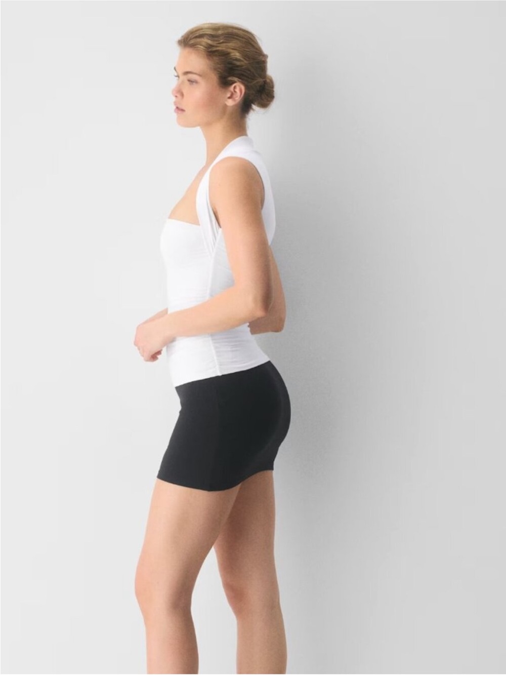 Aritzia White Contour Flourish Clean Girl Aesthetic Top, NWOT - Picture 7 of 9